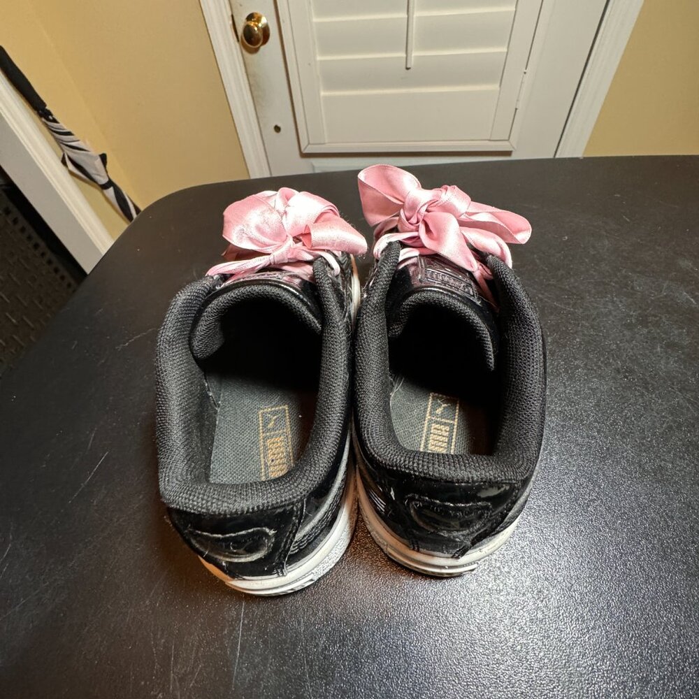 Puma basket heart patent black sneakers size 13.5 pink satin laces - Picture 7 of 11